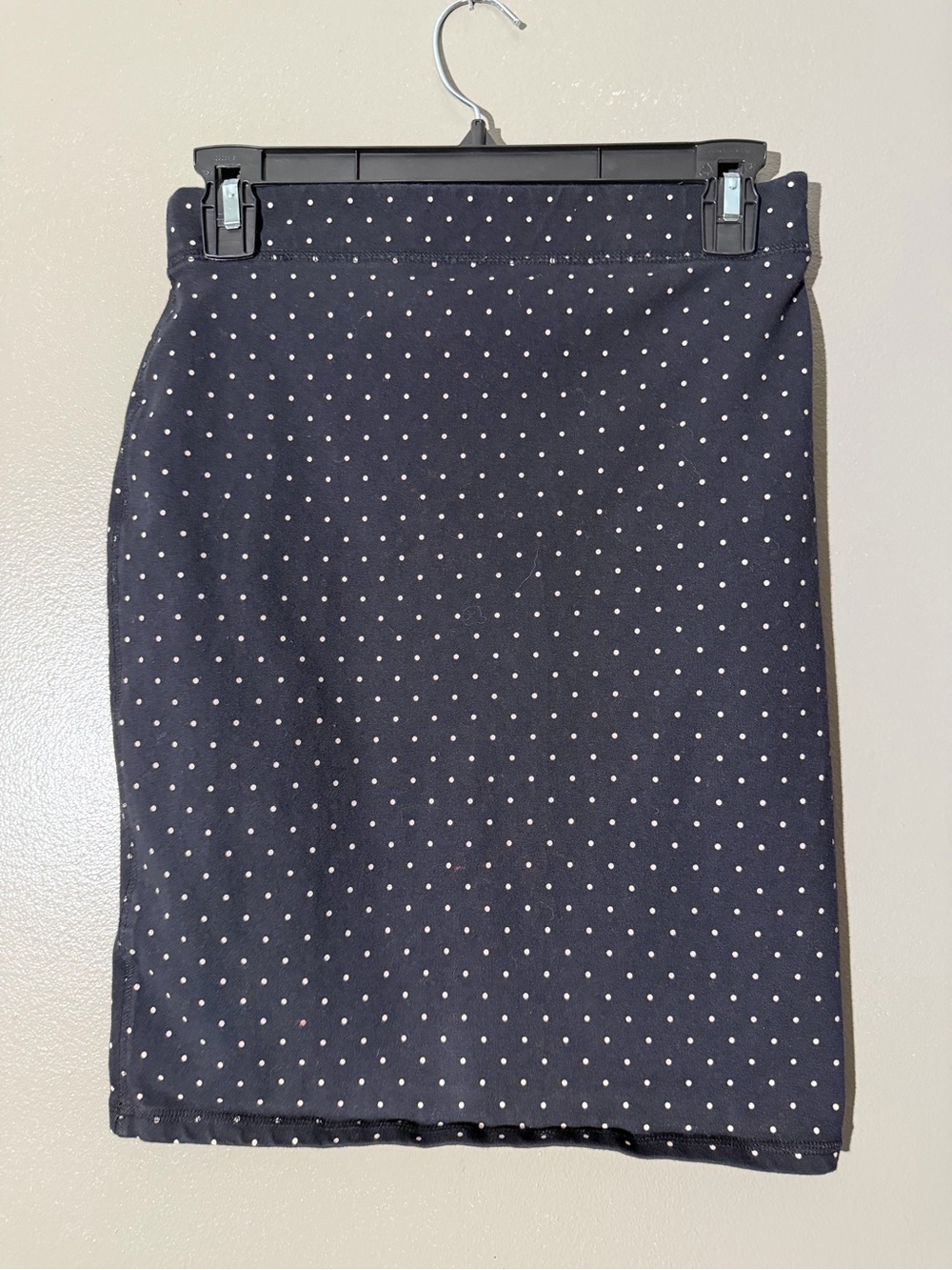 Old Navy Black Pencil Skirt with White Polka Dots